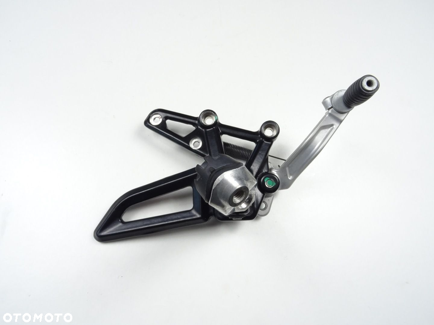 APRILIA TUONO 125 RS4 125 SET PONÓŻEK PRAWY PRZÓD PRZEDNI DŹWIGNIA 23 - 3