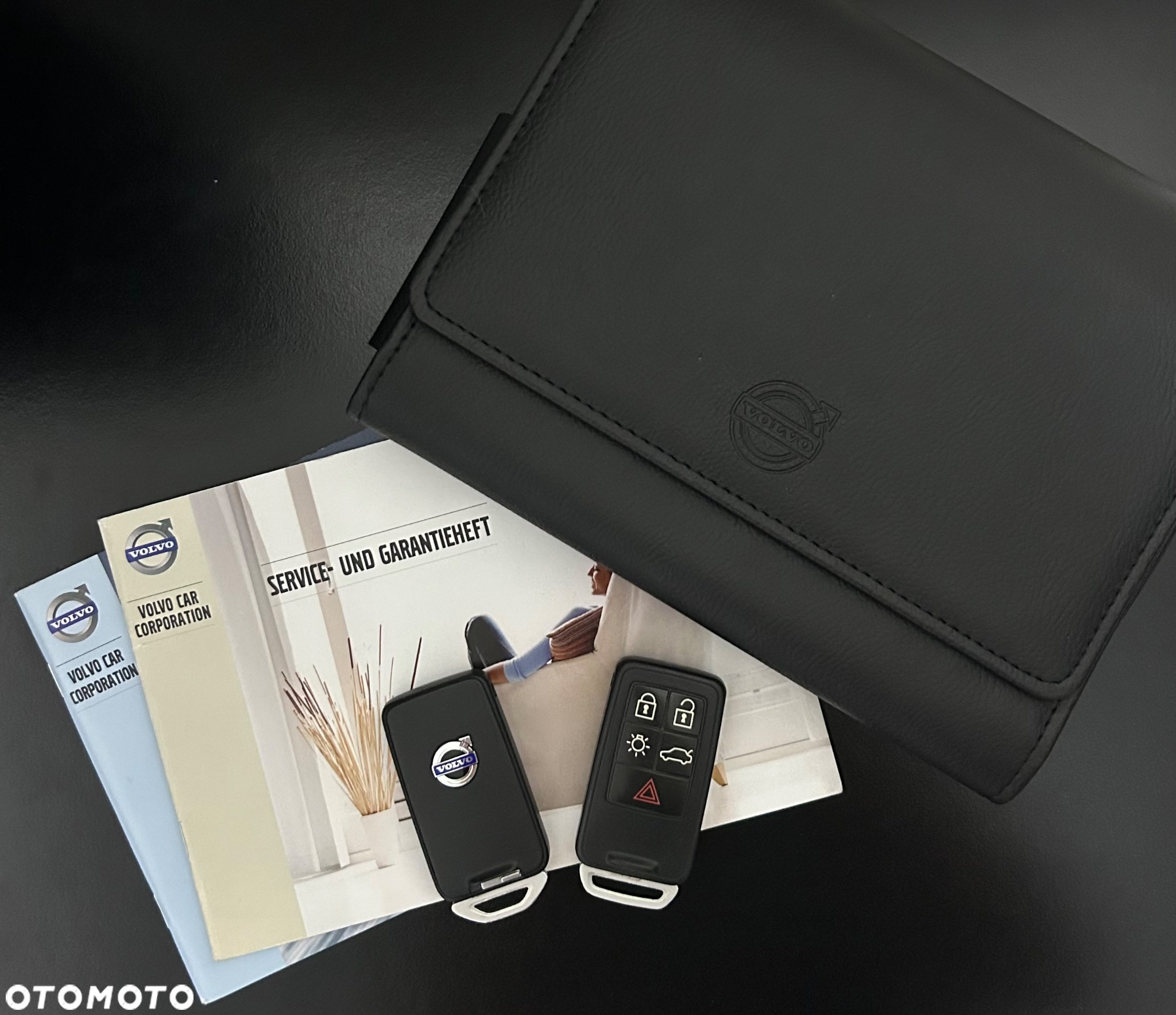 Volvo XC 60 D4 R-Design - 14