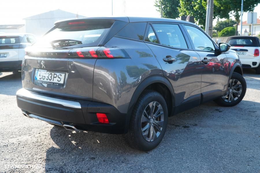 Peugeot 2008 1.2 PureTech Active Pack EAT8 - 4