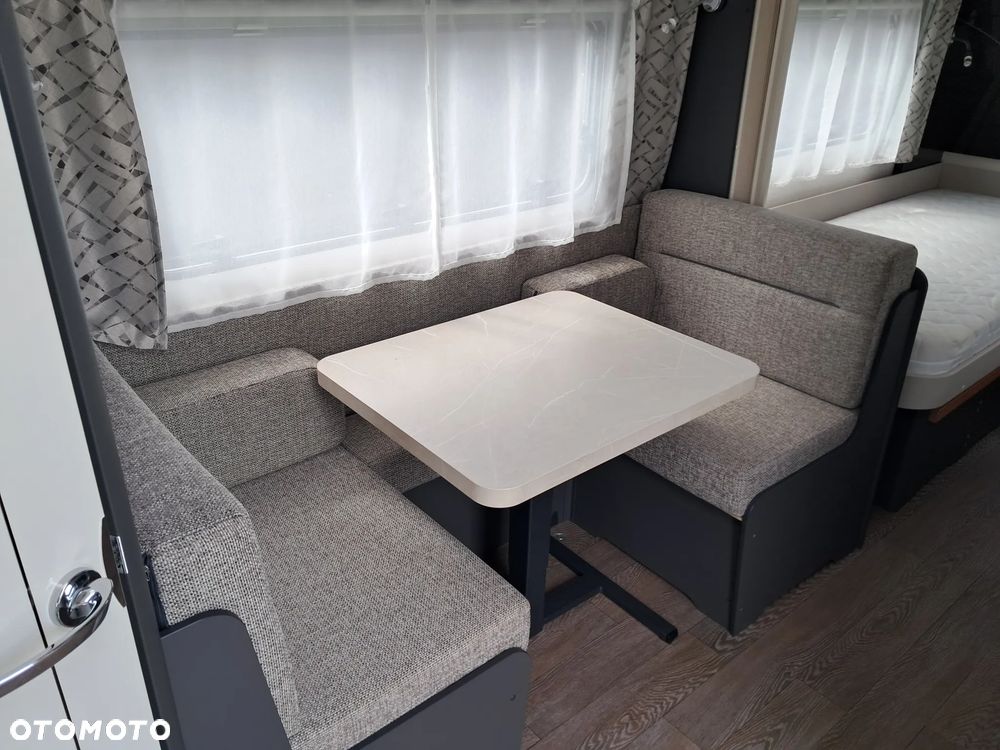 Hobby Excellent 460 SL - 12