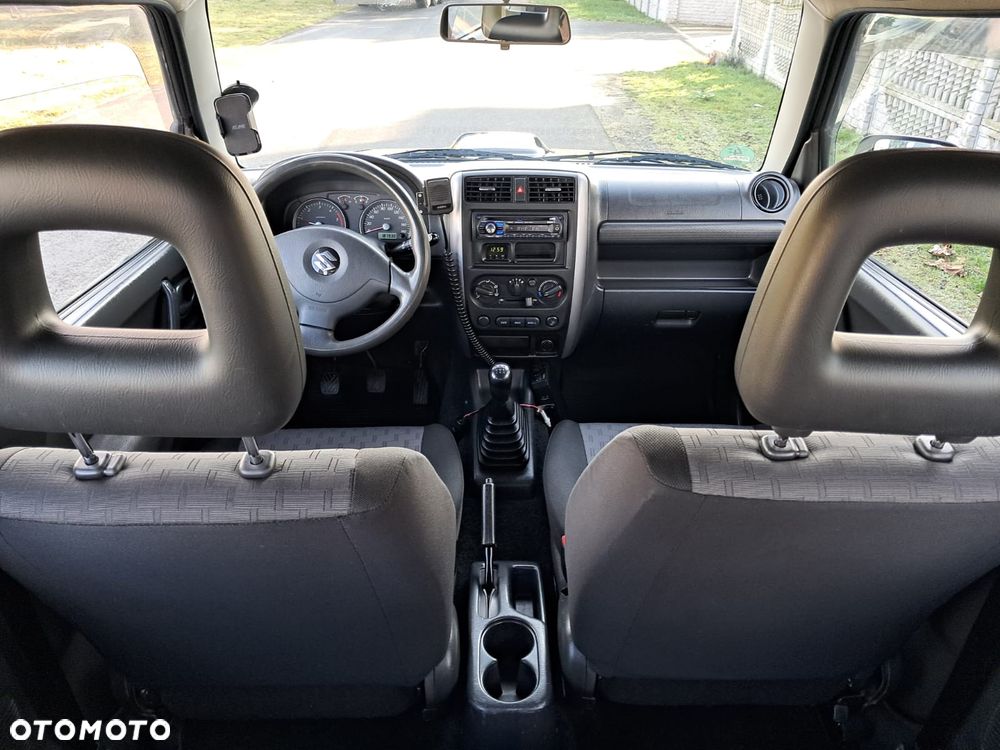 Suzuki Jimny - 24