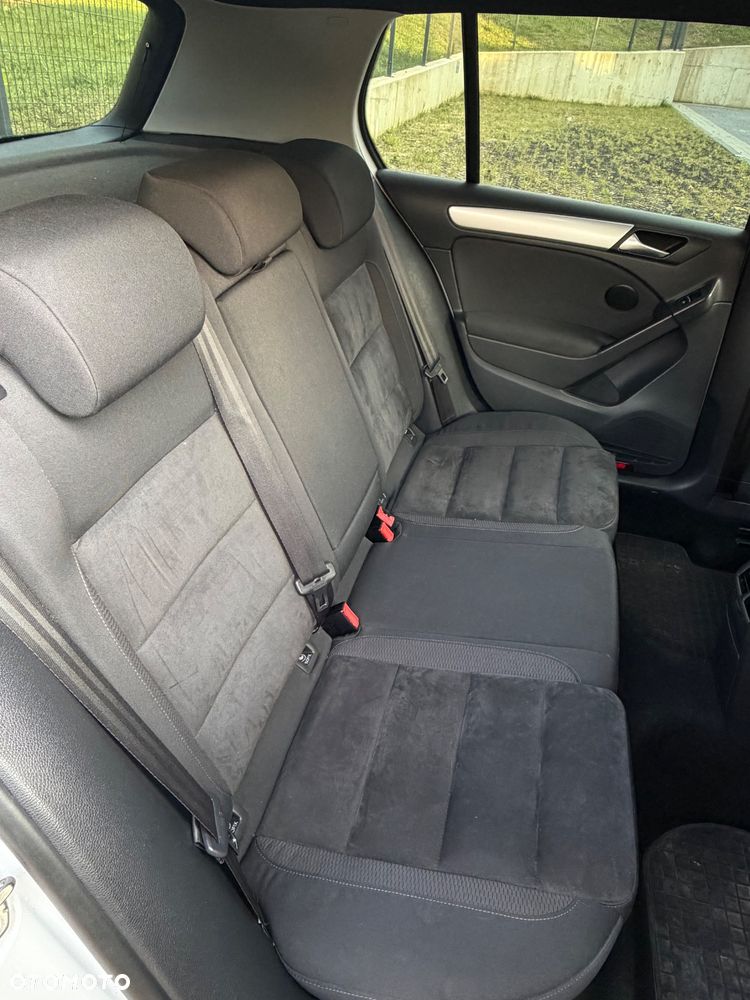 Volkswagen Golf 1.4 TSI Highline DSG - 12