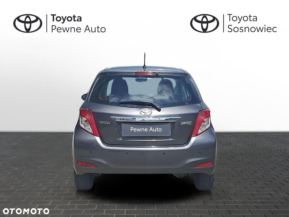 Toyota Yaris - 5