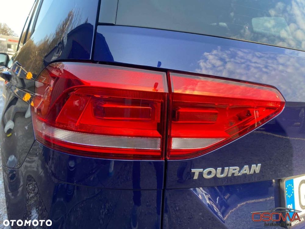 Volkswagen Touran - 20