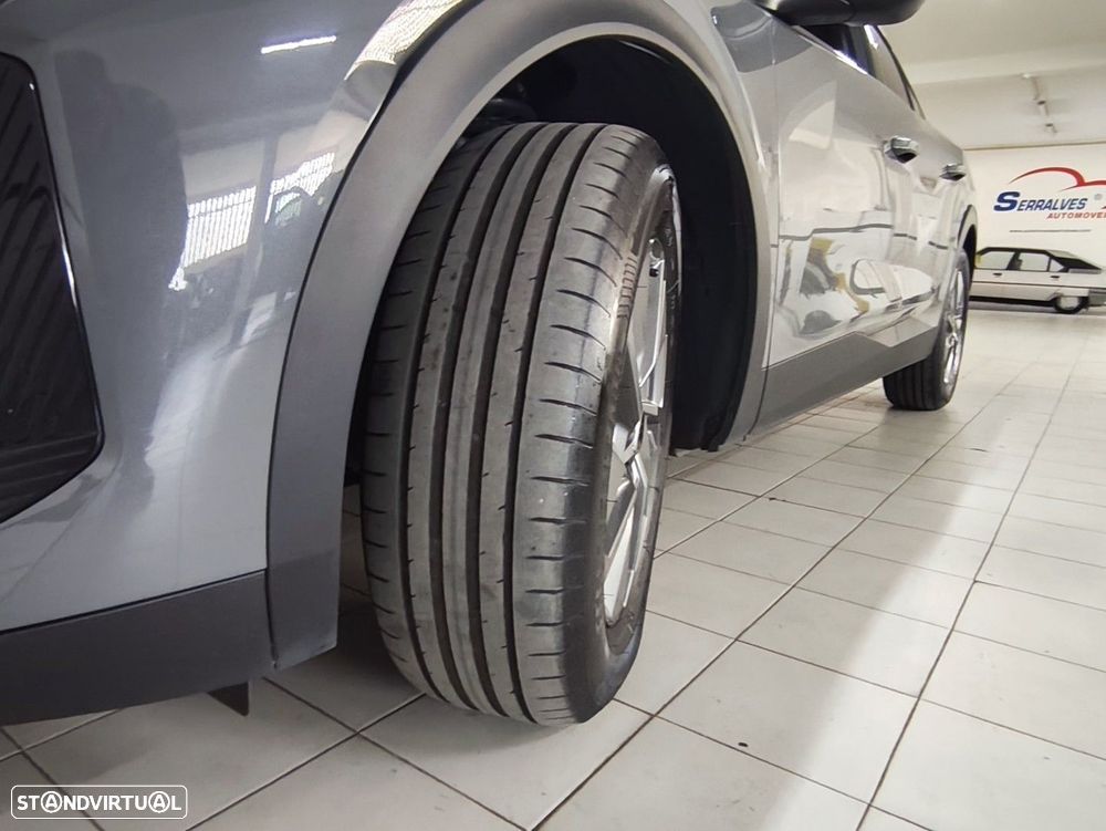 Peugeot 408 1.6 Hybrid Allure e-EAT8 - 8