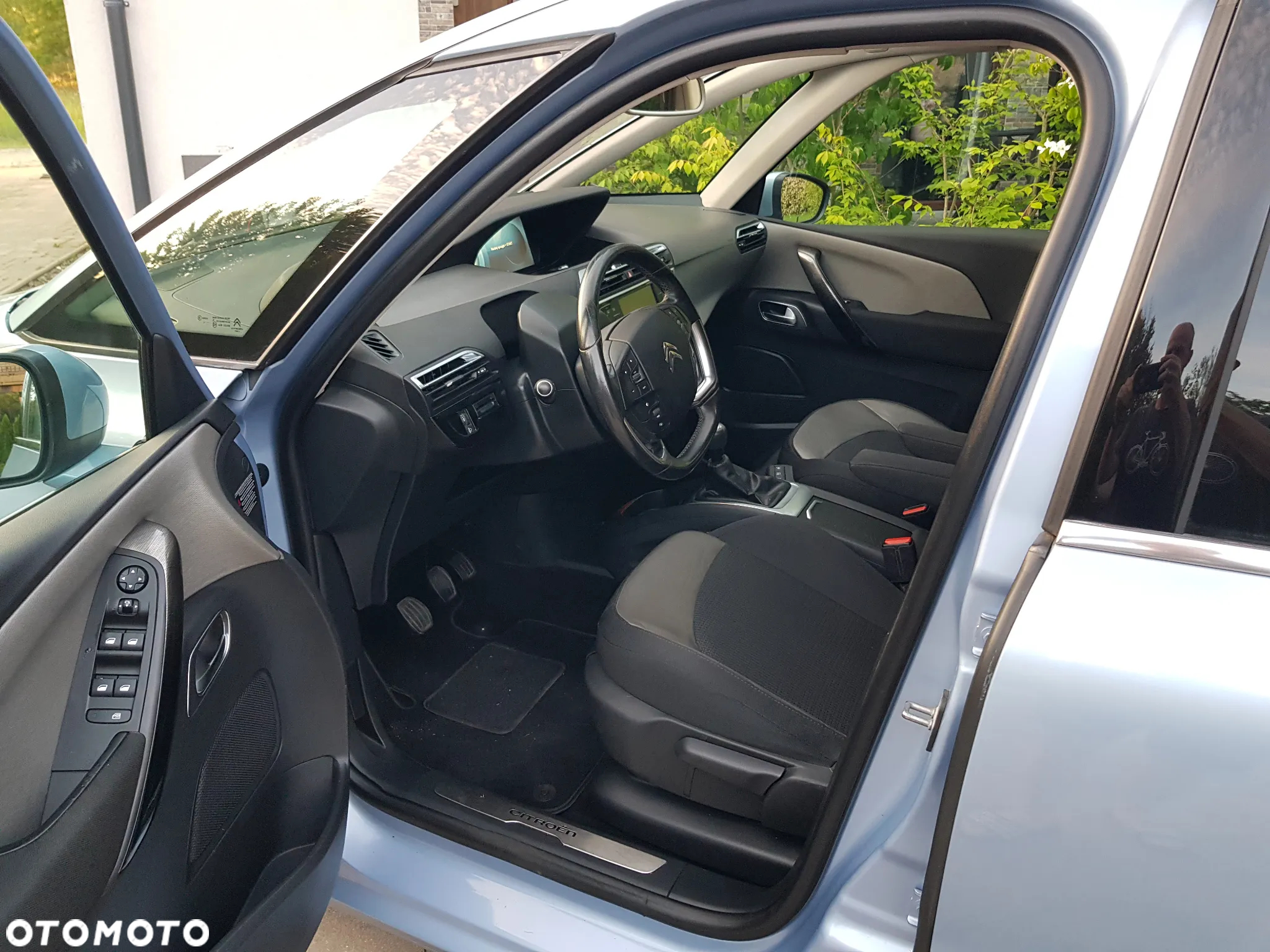 Citroën C4 Picasso 1.6 e-HDi Exclusive - 18