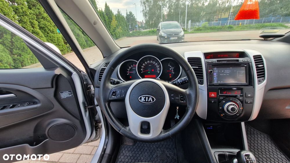 Kia Venga 1.6 CRDi 128 Business Line - 16