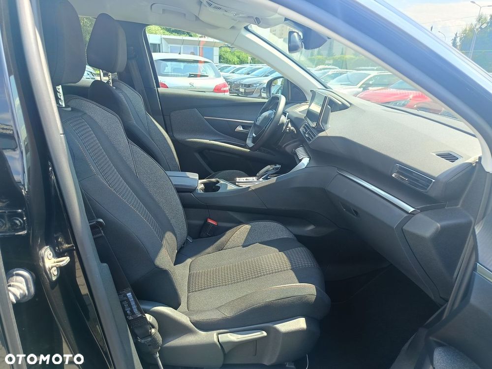 Peugeot 3008 1.5 BlueHDi Active Pack S&S EAT8 - 7