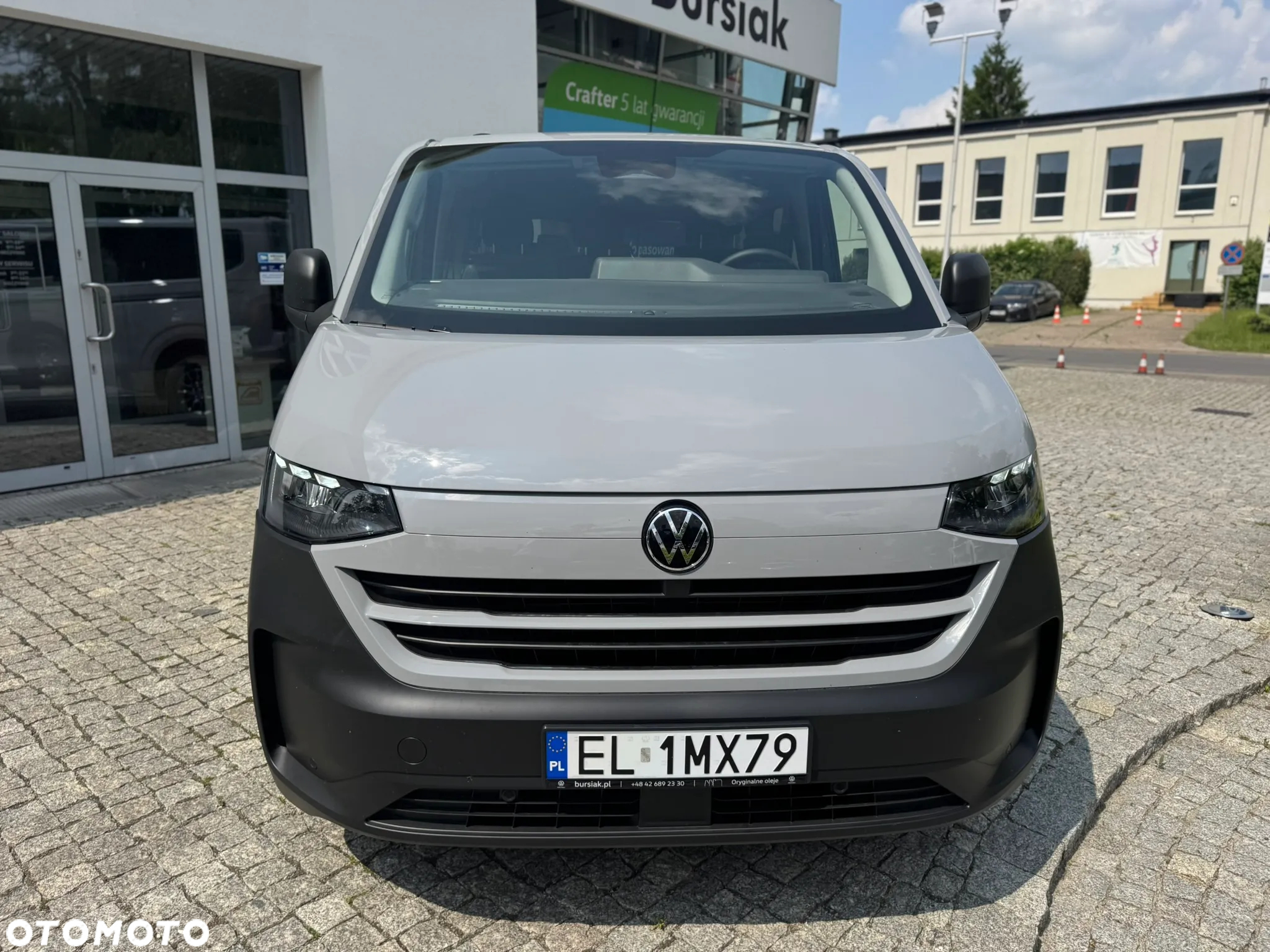 Volkswagen Caravelle - 2