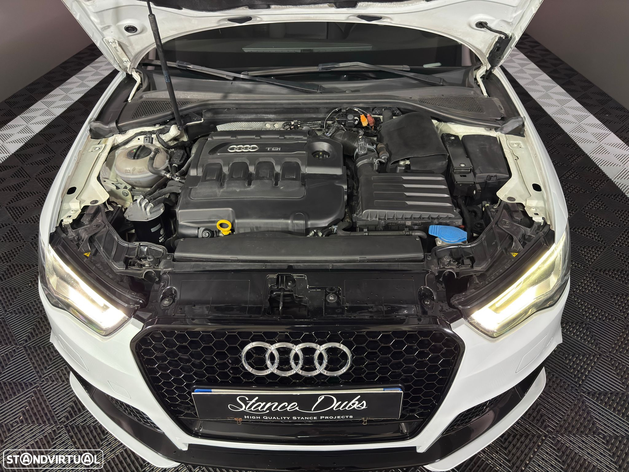 Audi A3 Sportback 1.6 TDI S line Sport Pack - 16