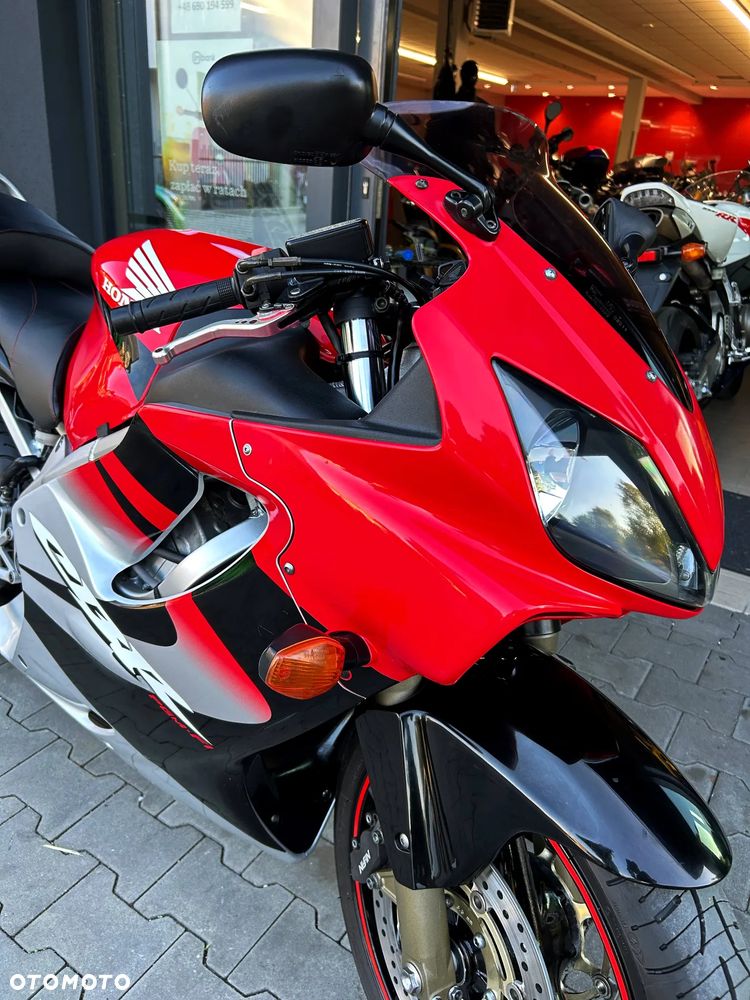 Honda CBR - 4