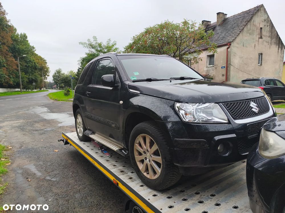 Suzuki Grand Vitara 1.6 Black&White - 13