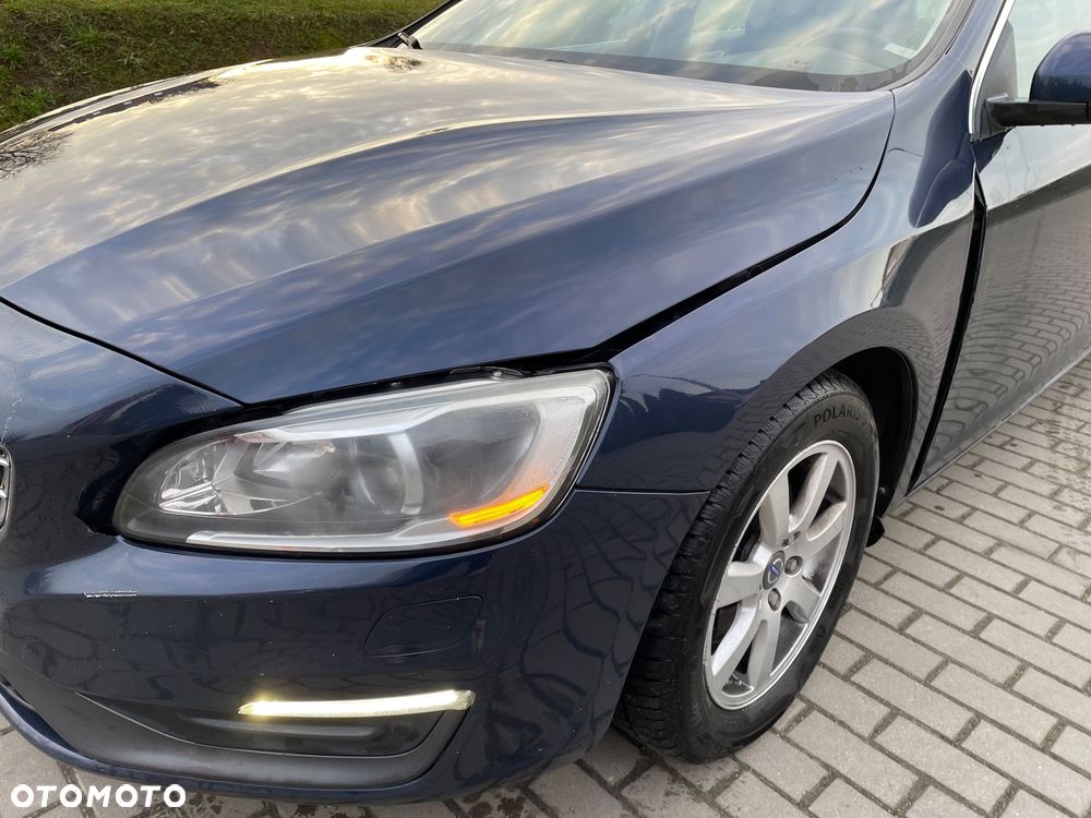 Volvo S60 D3 Geartronic Momentum - 8