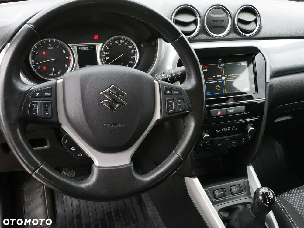 Suzuki Vitara 1.6 (4x4) Allgrip Comfort - 20