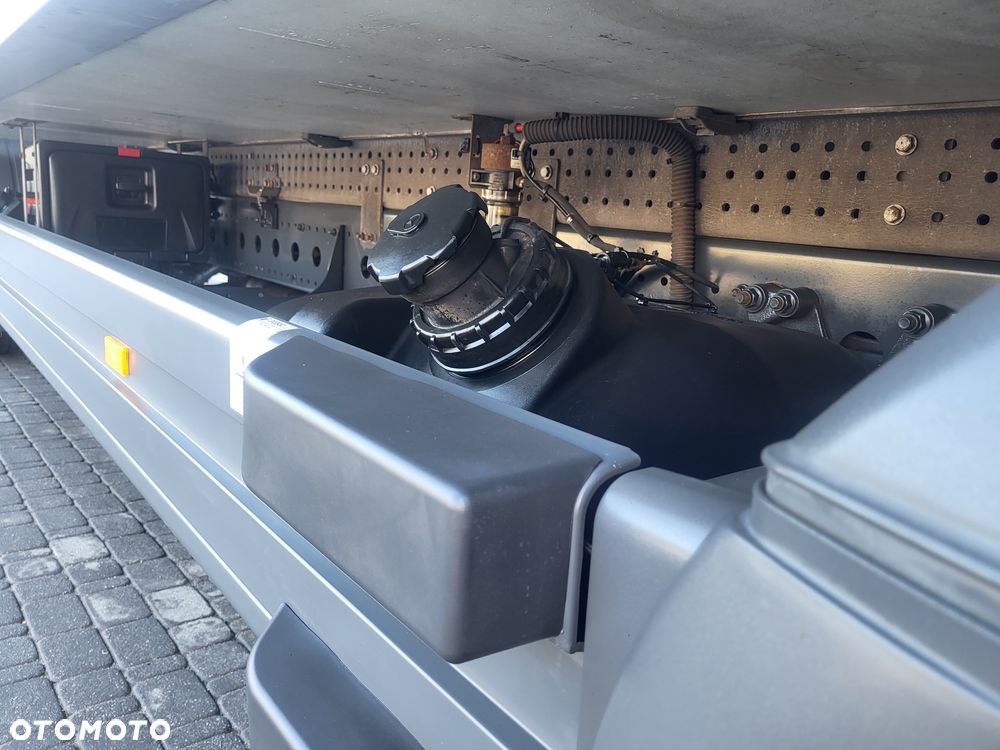 Mercedes-Benz Mercedes Atego 1624 | EURO 6 | Automat | Chłodnia Lamberet | Winda 1500 kg | TYLKO 296 tys. km | SERWIS ASO | SUPER STAN | ŚCIANA GRODZIOWA | - 13