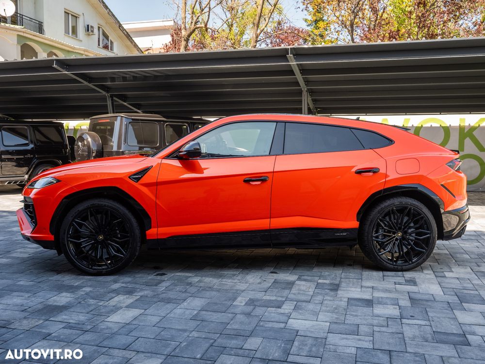 Lamborghini URUS - 7