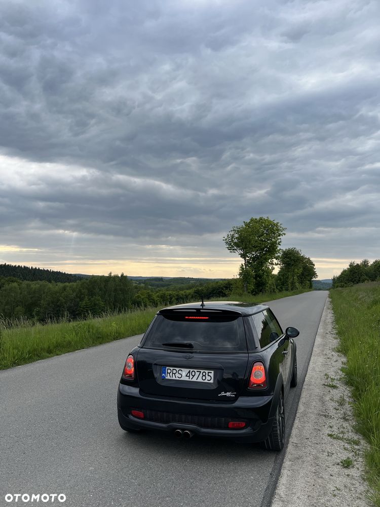 MINI John Cooper Works - 8