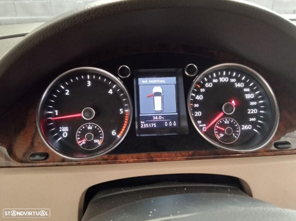 VW Passat - 3