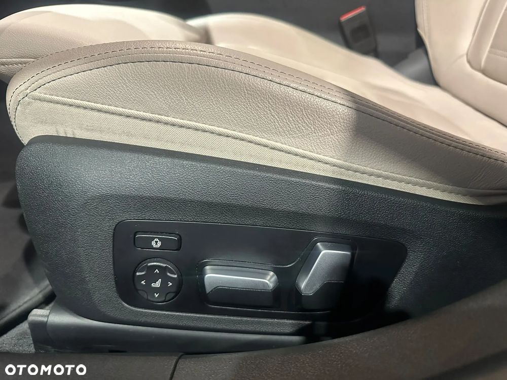 BMW Seria 3 330e PHEV xDrive M Sport - 22