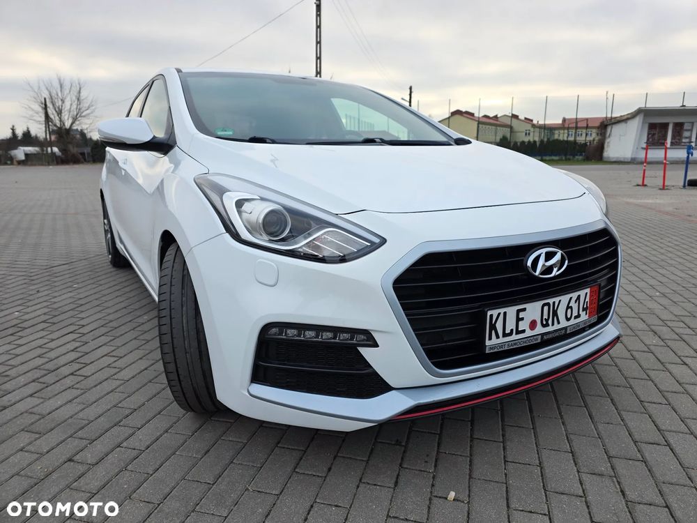Hyundai i30 1.6 T GDI Turbo - 15