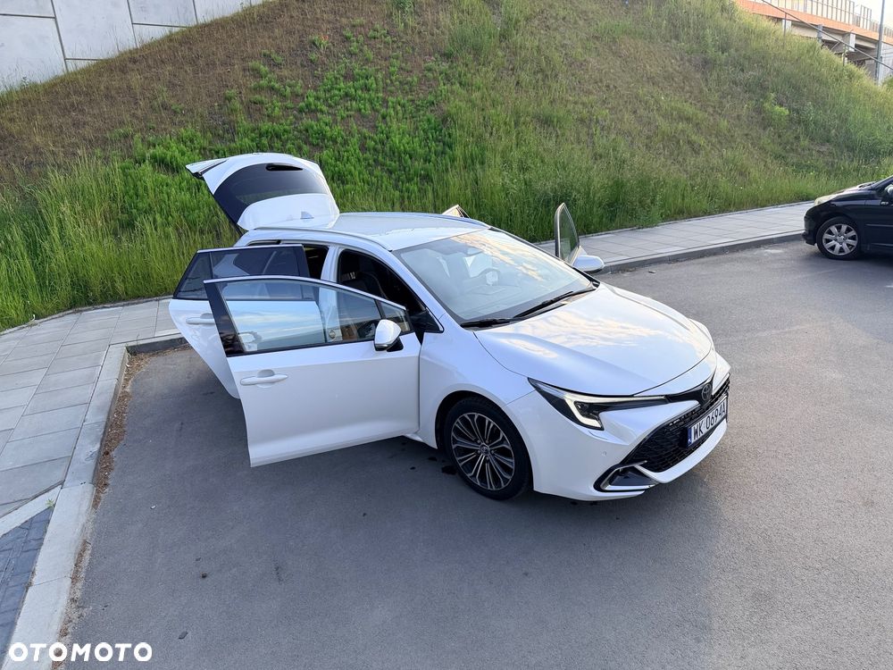 Toyota Corolla - 10