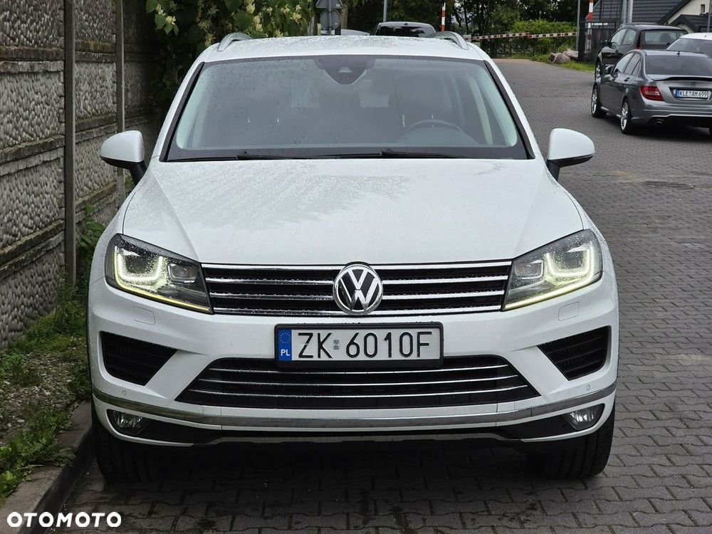 Volkswagen Touareg 3.0 V6 TDI SCR Blue Motion DPF Automatik Executive Edition - 2