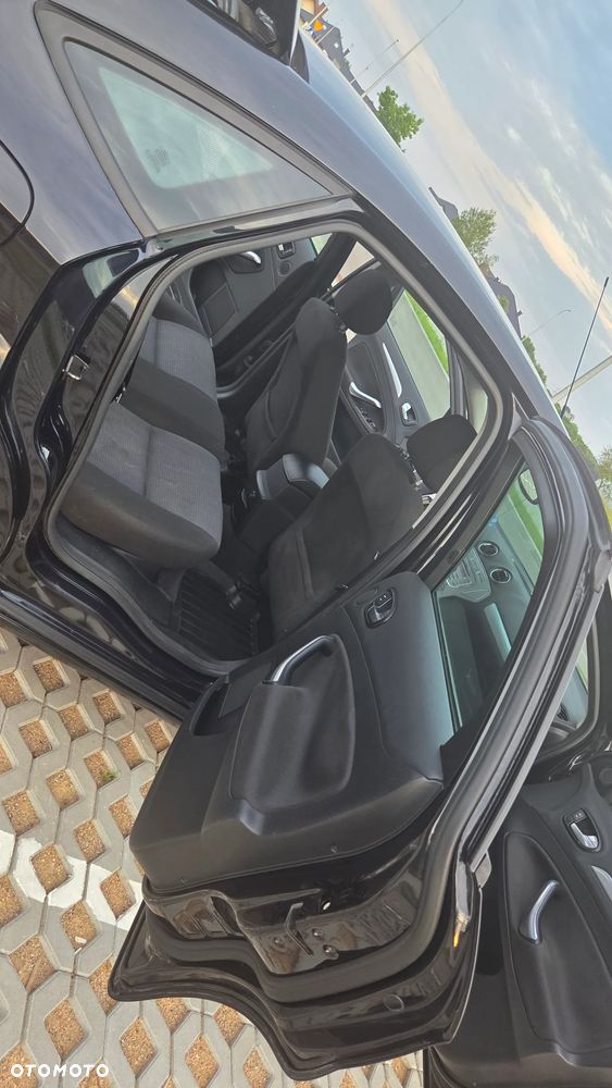 Ford Mondeo 2.0 Silver X - 15