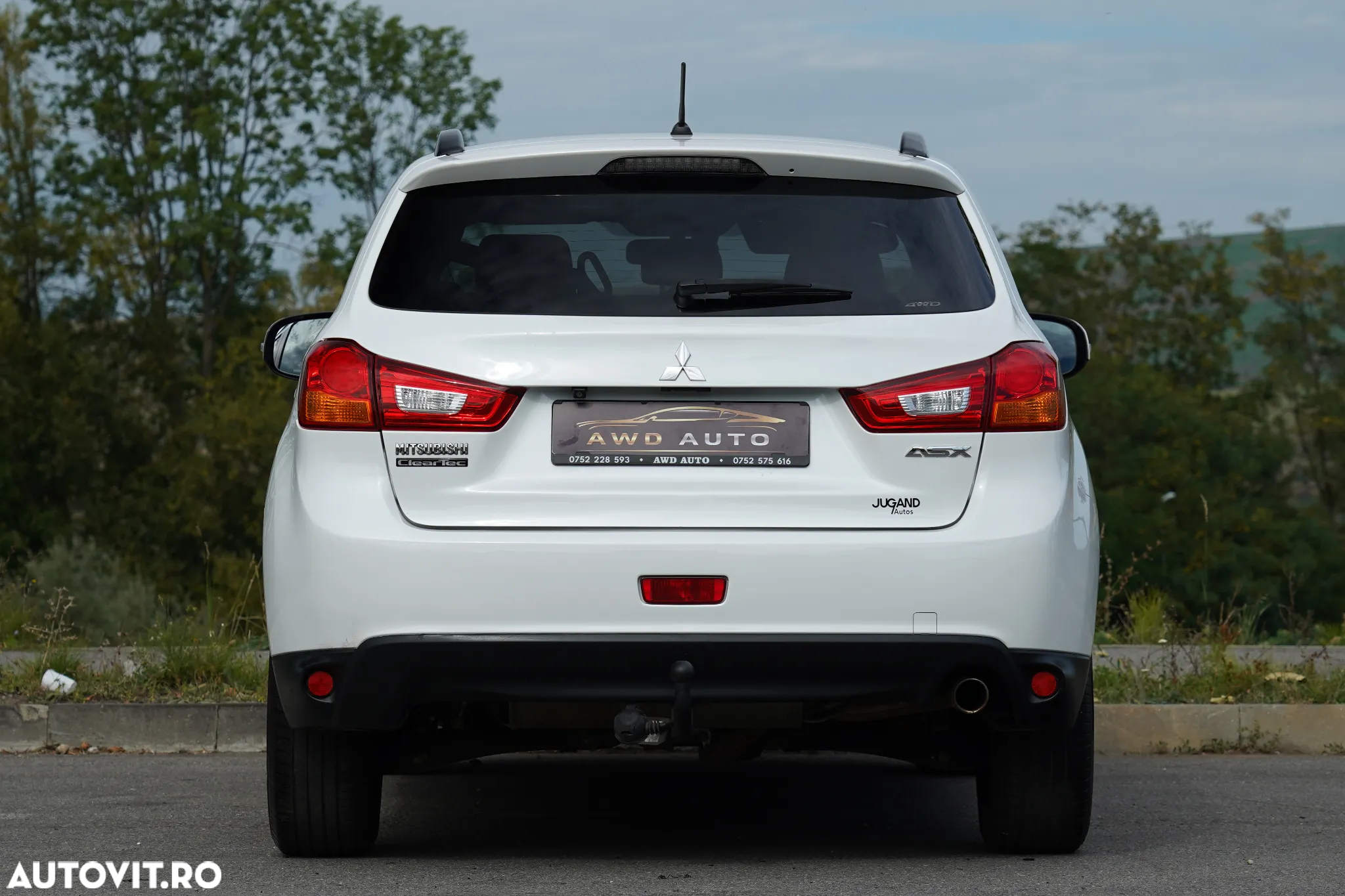 Mitsubishi ASX 1.8 DI-D 4WD Intense - 23