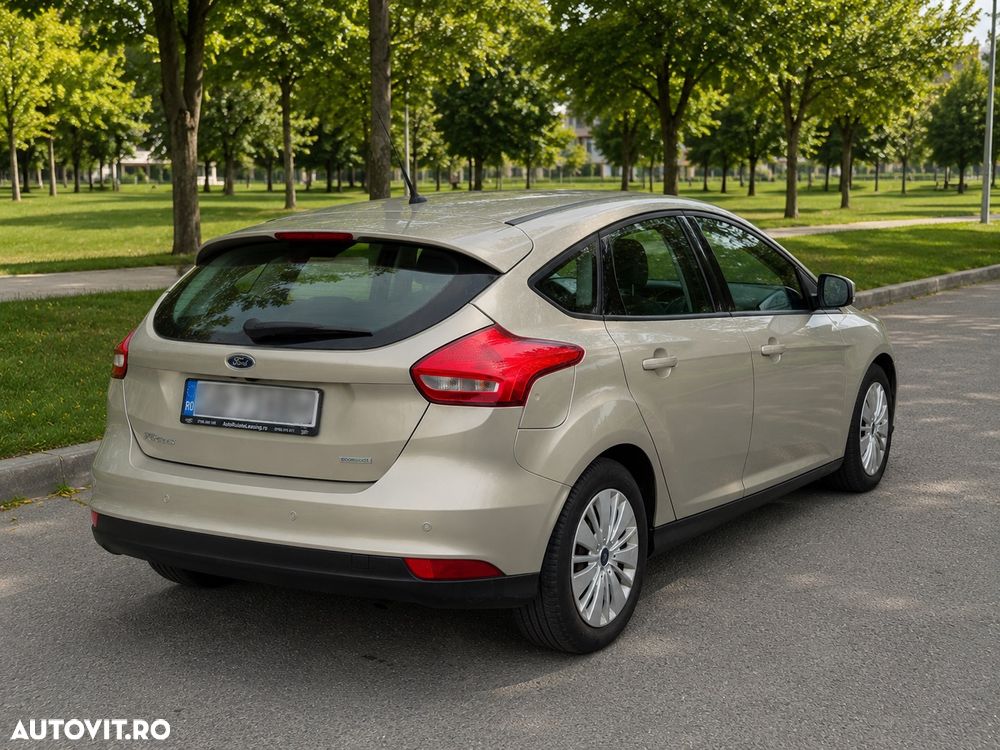 Ford Focus 1.0 EcoBoost Start Stop Titanium - 2