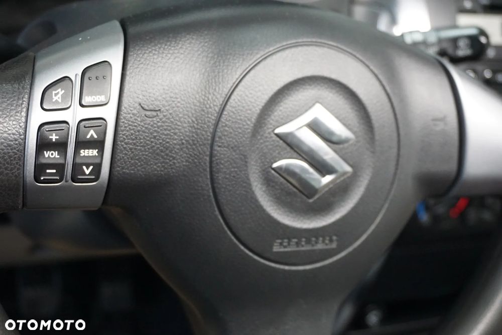 Suzuki SX4 - 31
