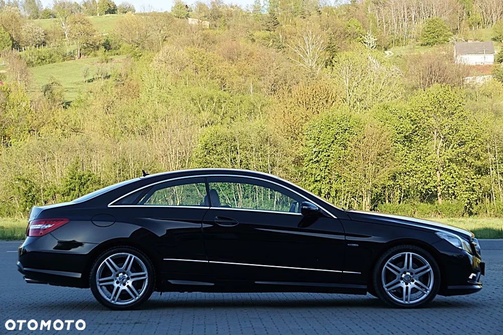Mercedes-Benz Klasa E - 8