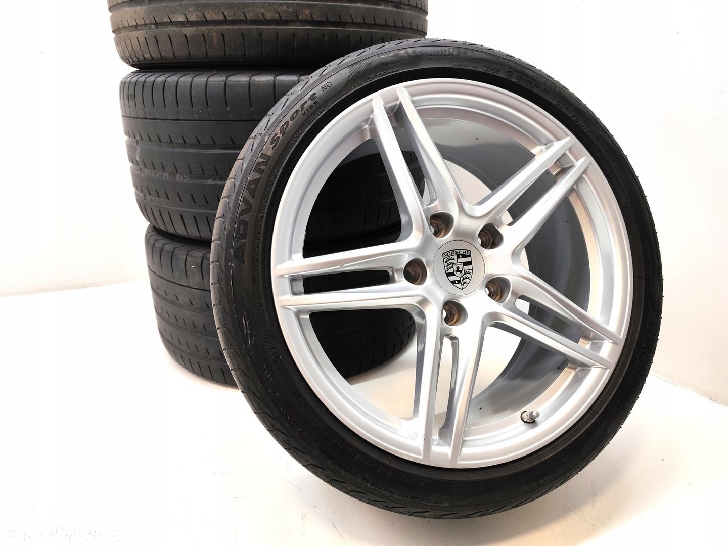 PORSCHE CARRERA 911 991 FELGI KOŁA 99136256001 99136251000 KOMPLET - 1