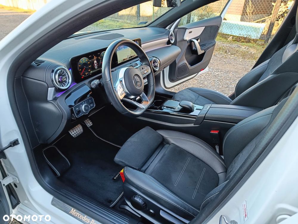 Mercedes-Benz Klasa A 200 AMG Line 7G-DCT - 18