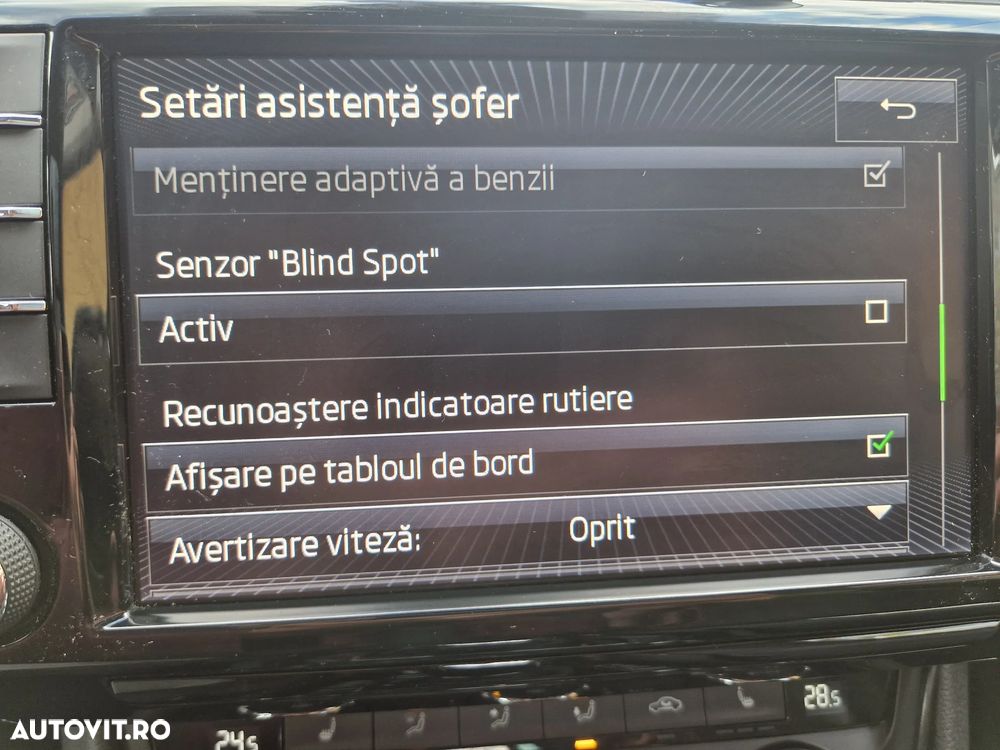 Skoda Superb 2.0 TDI DSG 4X4 Ambition - 13