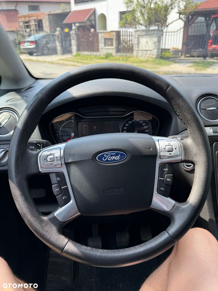 Ford S-Max 2.0 TDCi DPF Titanium X - 14