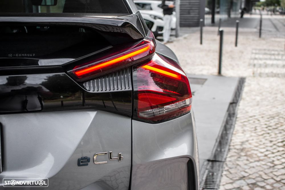 Citroën e-C4 50 kWh Shine - 11