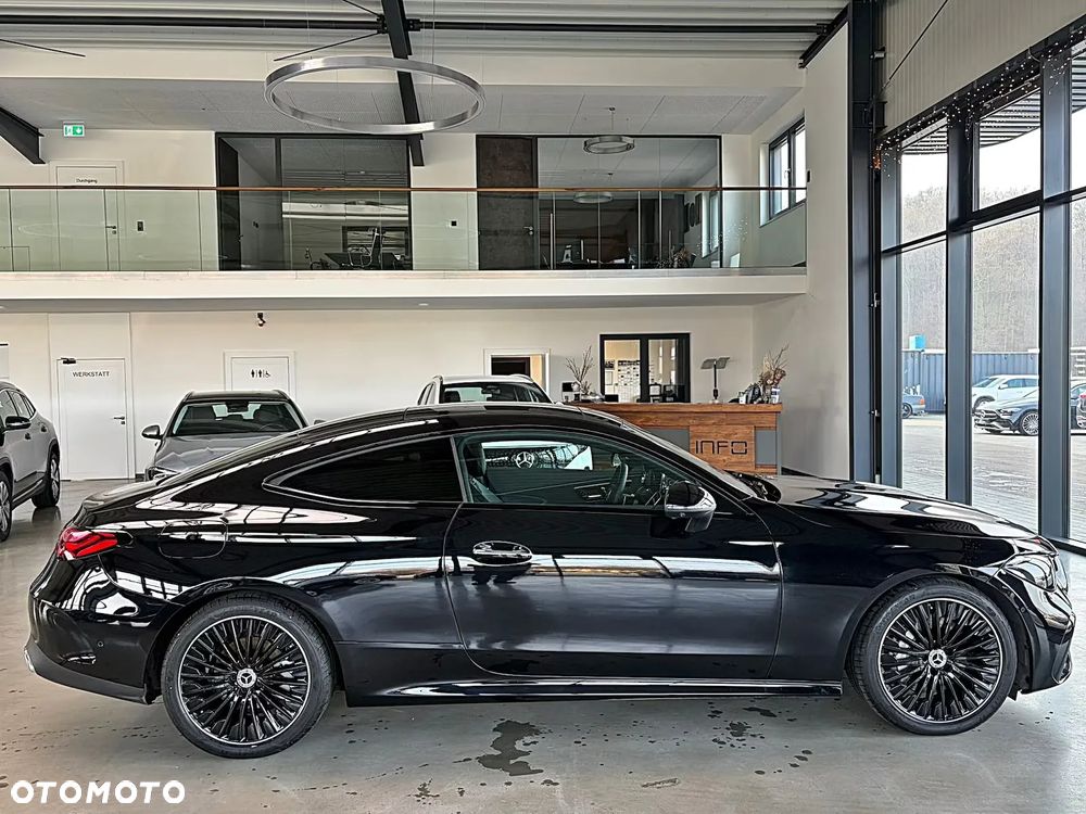 Mercedes-Benz CLE - 4