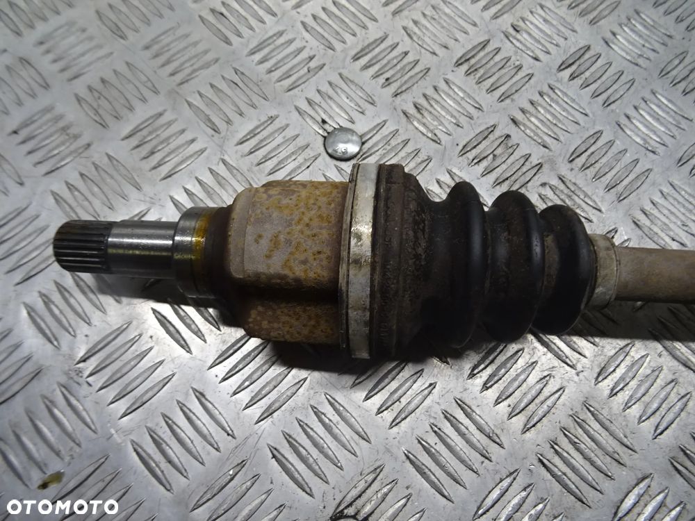 CITROEN C2 03-09 LIFT 1.4HDI PÓŁOŚ PRZÓD LEWA - 4