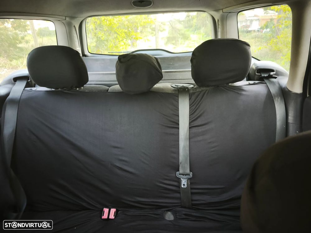 Ford Focus SW - 7