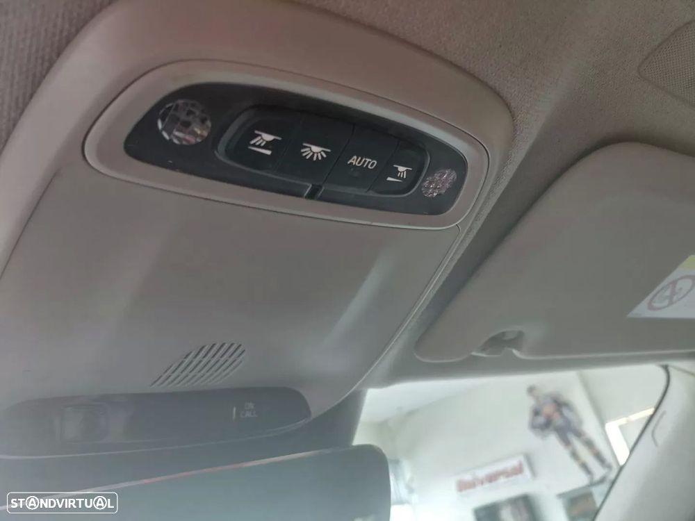 Volvo XC 40 1.5 T3 Momentum Tech Edition - 20