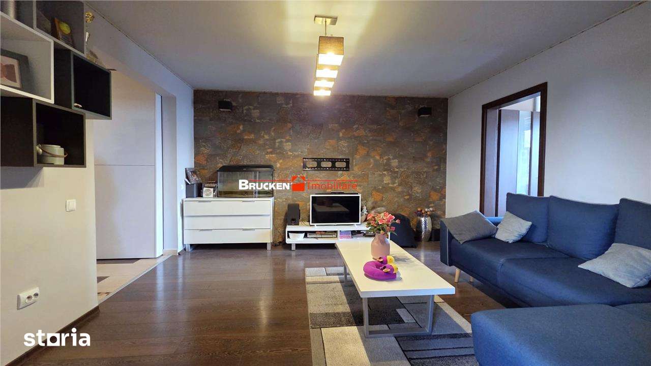 Apartament 4 camere | 76 mp utili | Etaj IV | Vedere spre Cris — fotografia 1