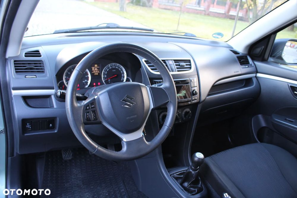 Suzuki Swift - 24