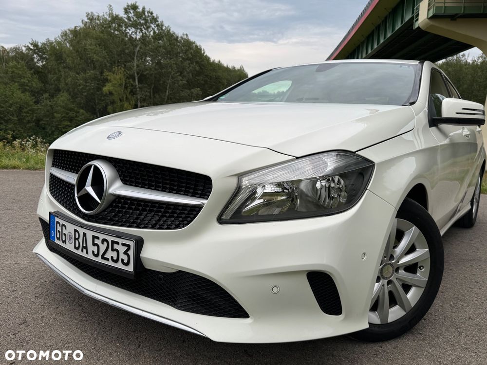 Mercedes-Benz Klasa A 180 Activity Edition - 4