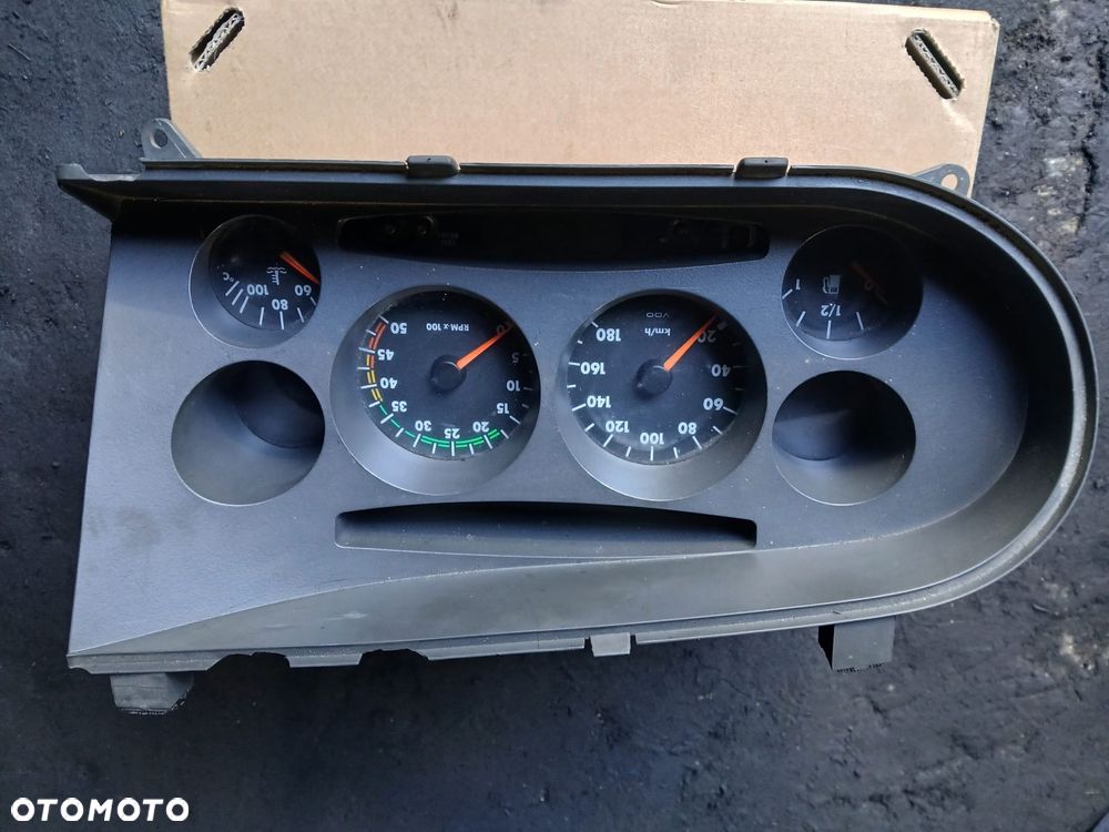 Zegar licznik Iveco Daily 2.8 JTD - 1