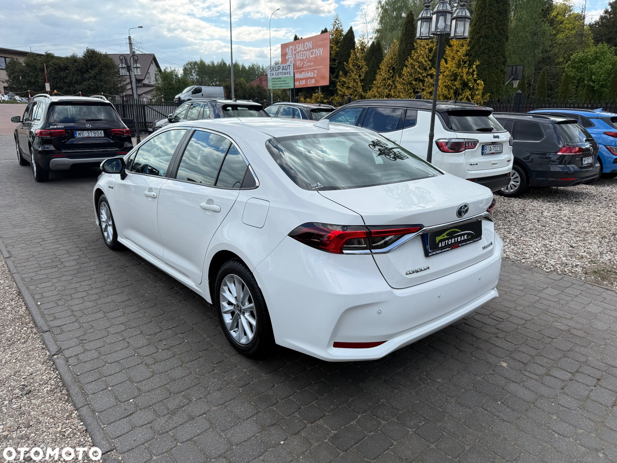 Toyota Corolla 1.8 Hybrid Comfort - 26