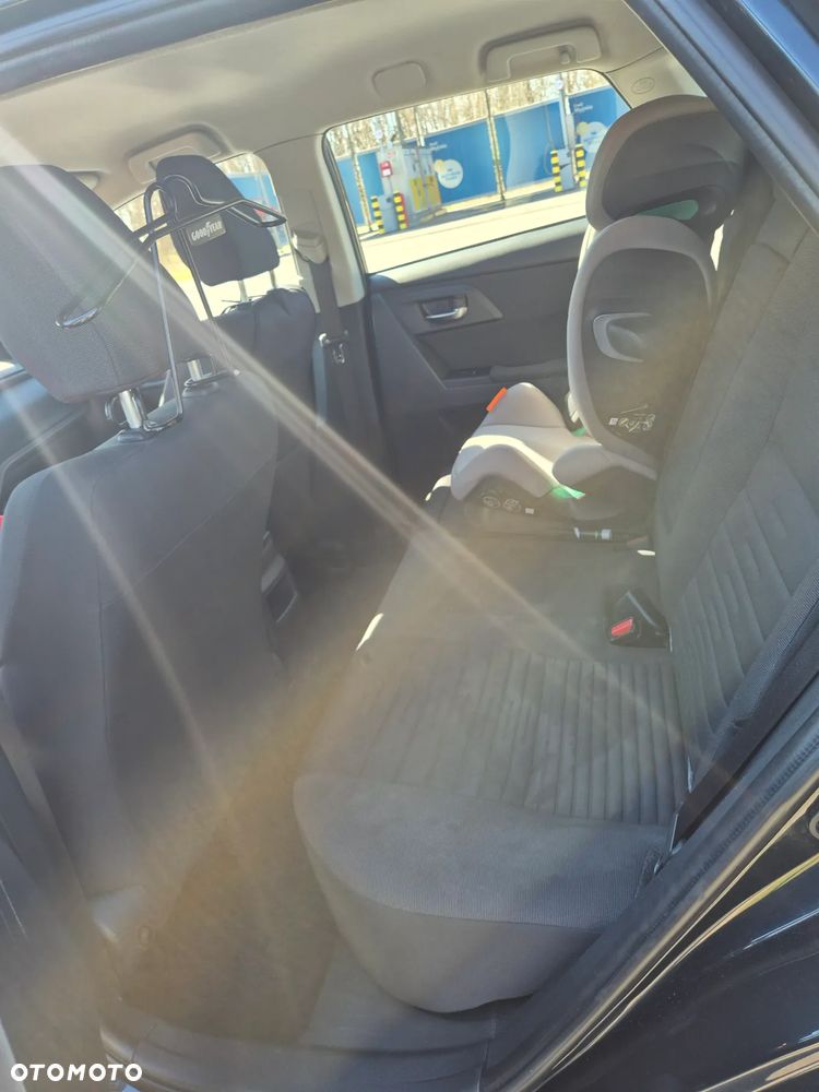 Toyota Auris 1.6 Comfort - 16