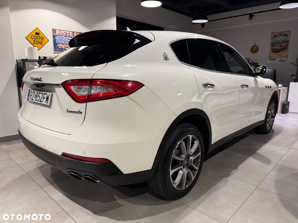 Maserati Levante - 6
