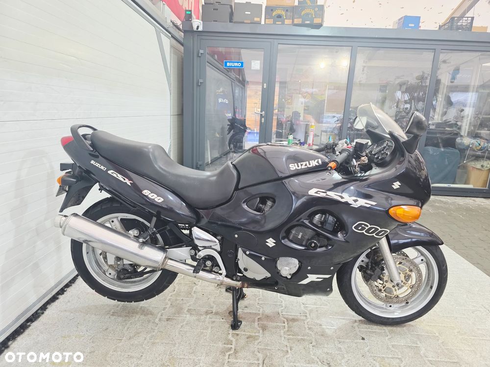 Suzuki GSX - 4