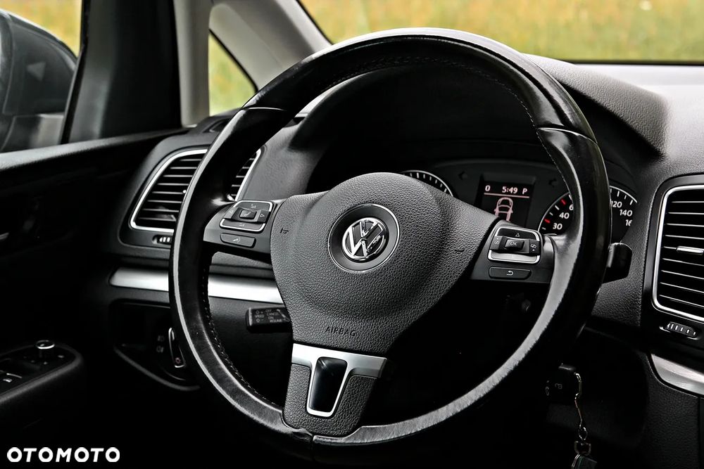 Volkswagen Sharan 2.0 TDI DSG Blue Motion Highline - 32