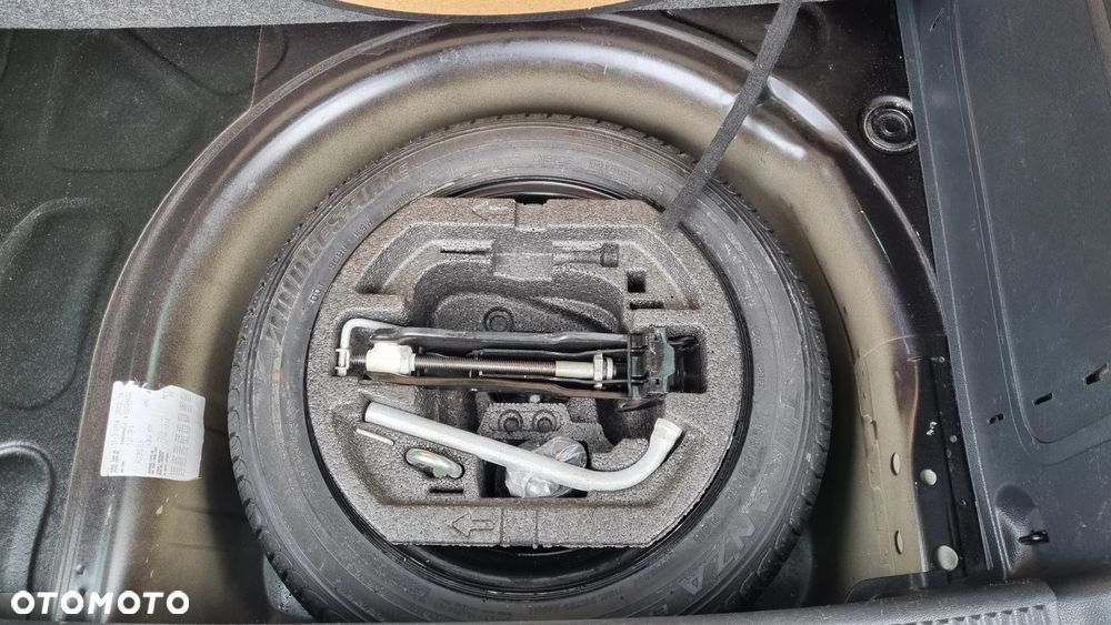 Skoda Roomster 1.2 TSI Comfort PLUS EDITION - 26